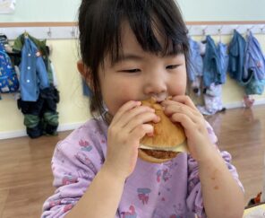 「あやとりパーティーがありました！」の画像