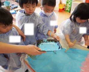 「子どもの日「こいのぼり」を製作したよ♬」の画像