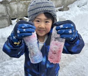 「いろみず遊びをしたよ♪」の画像